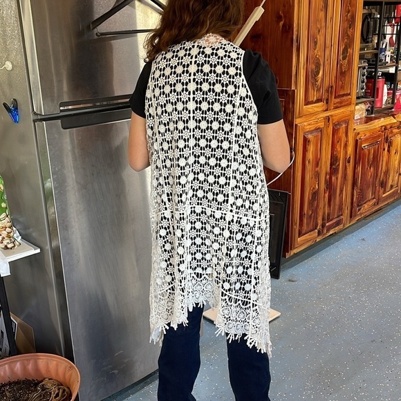 Crochet‎ lace cream long boho western vest shawl, women’s size Medium. Lace - Picture 3 of 11